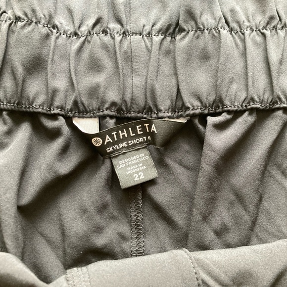 Athlete womens skyline shorts size 22 black polyester elastic back waist - Picture 2 of 5